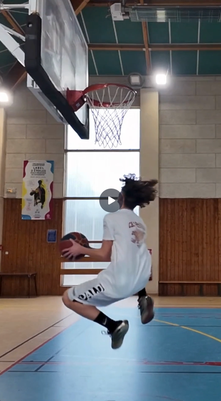 Story : Julian, camp de basket CRAB / ORB