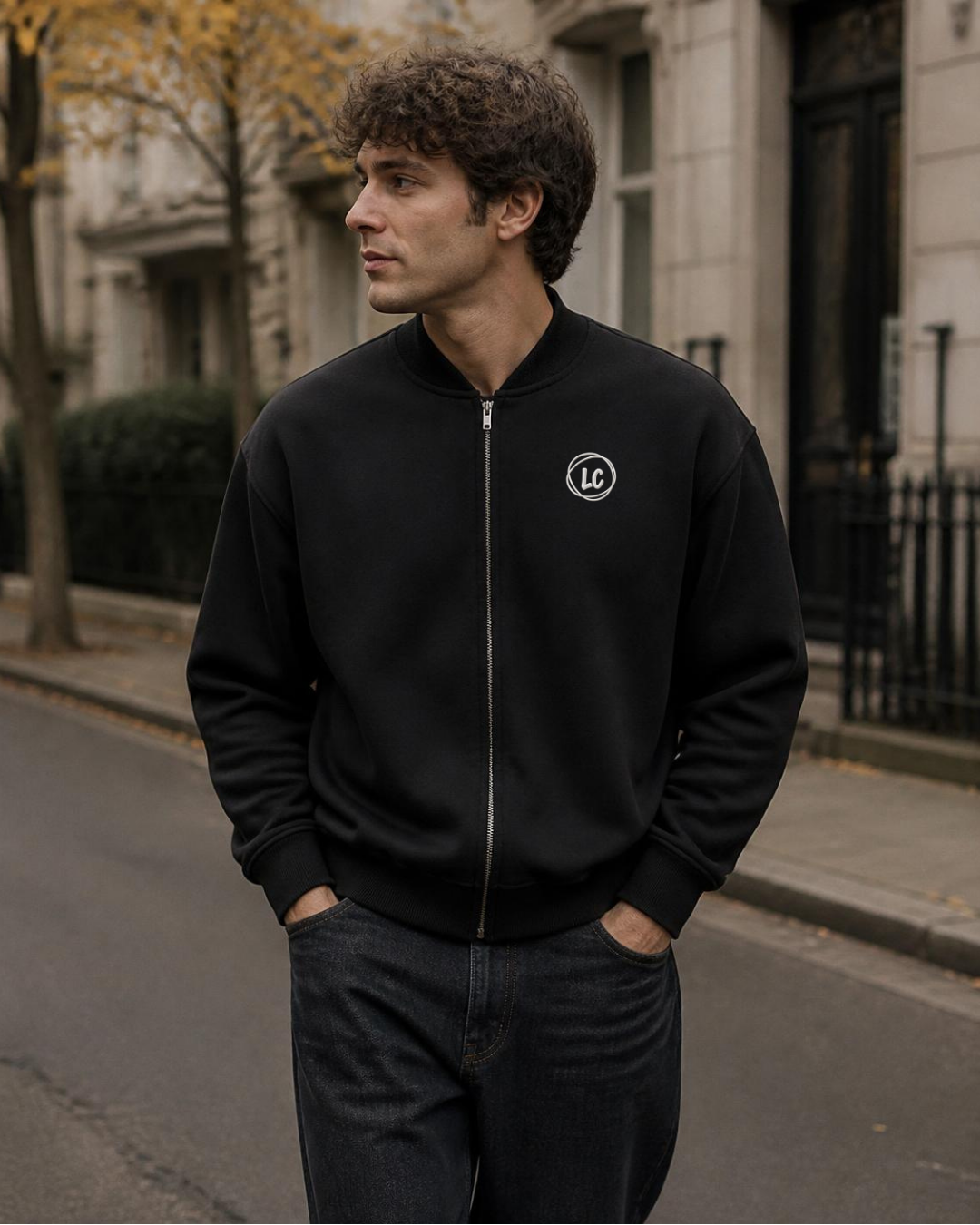 Bomber molletonné LC Noir porté homme