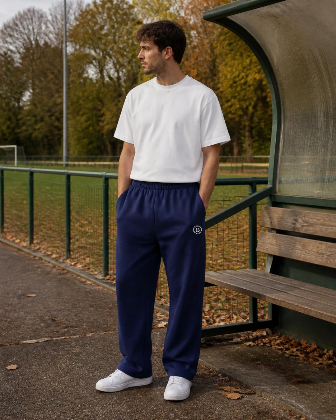 Jogging large LC Bleu Marine porté homme